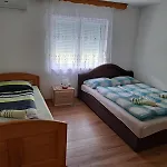Seosko Domacinstvo Halil & Alema Appartement
