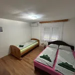 Seosko Domacinstvo Halil & Alema *