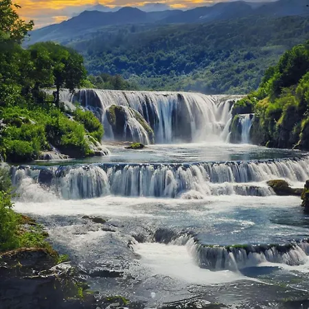 Seosko Domacinstvo Halil & Alema アパート