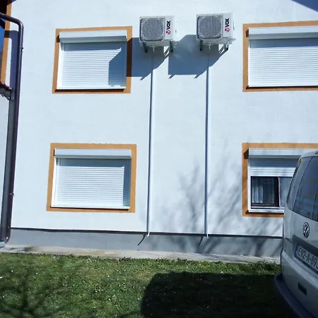 Apartment Seosko Domacinstvo Halil & Alema *