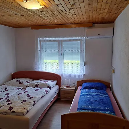 Seosko Domacinstvo Halil & Alema Cukovi