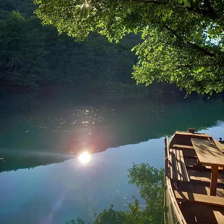 Seosko Domacinstvo Halil & Alema