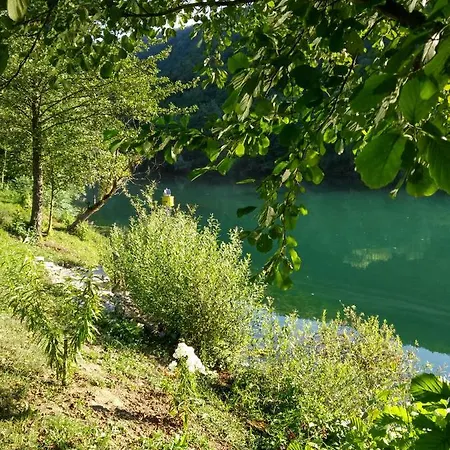 Seosko Domacinstvo Halil & Alema Ćukovi